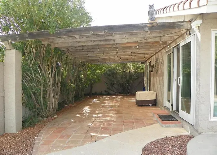 Lakefront With Pool And Wifi Scottsdale