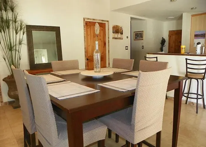 Lakefront With Pool And Wifi Scottsdale